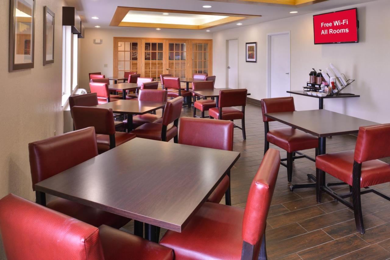 Red Roof Inn Clyde Екстериор снимка