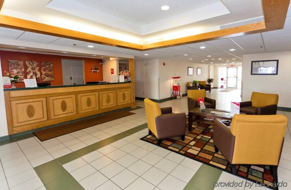 Red Roof Inn Clyde Екстериор снимка